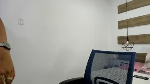 luna  online show from 10.06.25