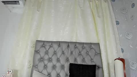 Luna Eva online show from 01.09.25