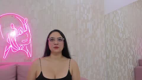 luna_ferrer1 online show from 06.30.26