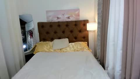 luna_harper13 online show from 09.09.25