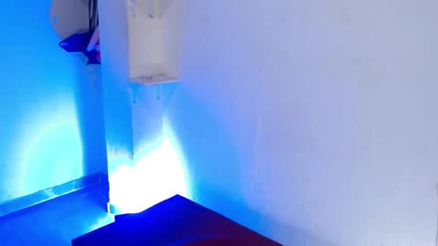 luna_hazard online show from 10.03.25