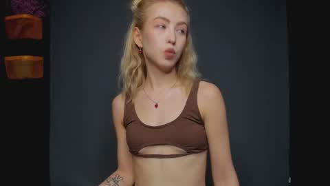 Elizabeth online show from 01.16.26