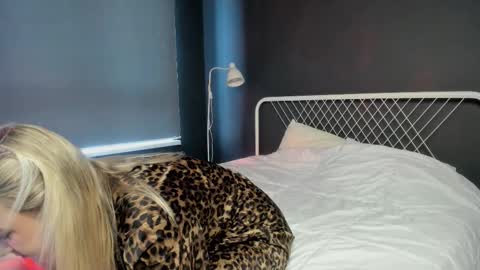 Elizabeth online show from 02.20.26