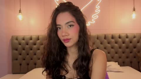 luna_hot_ass online show from 04.19.26