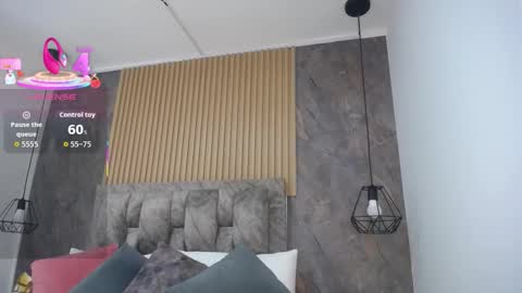 luna  killari online show from 09.17.25