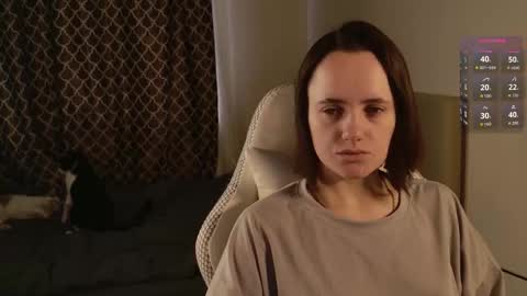 luna_loveeee online show from 10.06.25