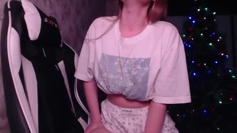 Luna online show from 12.24.24