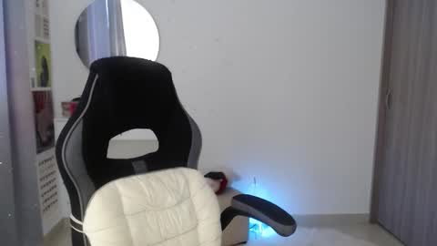 Luna online show from 10.11.25