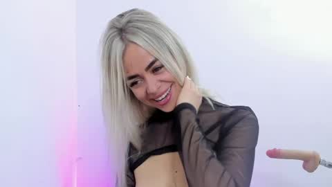 Luna Marquez online show from 05.25.26
