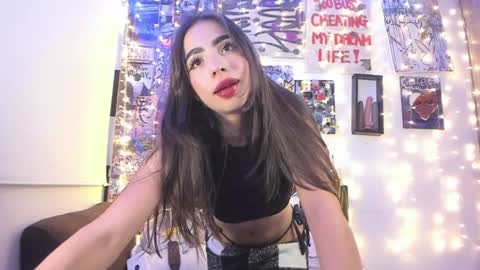 LUNA MCCOY online show from 12.16.24