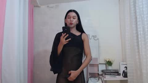 Snapshot of luna_moree chatting on 02.07.25 Anyana online show from 02.07.25
