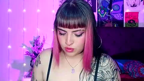 MISS LUNA  online show from 12.11.24