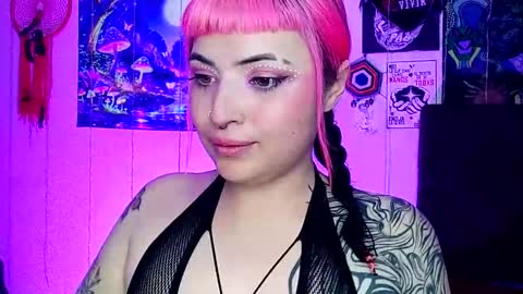 MISS LUNA  online show from 03.04.25