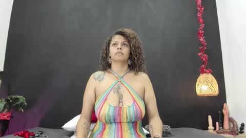 Luna online show from 11.19.25