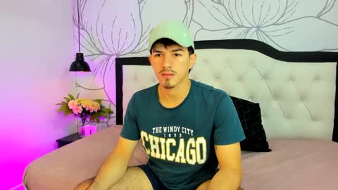 Snapshot of luna_stanford chatting on 10.12.25 Luna Stanford online show from 10.12.25