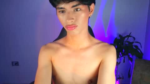 Snapshot of luna_stanford chatting on 11.26.25 Luna Stanford online show from 11.26.25