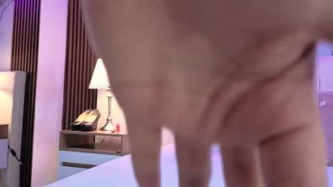  A M M Y  online show from 10.18.25