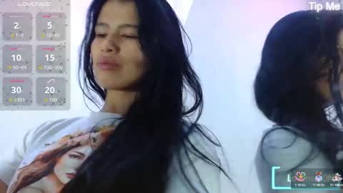 luna_starr69 online show from 10.27.25