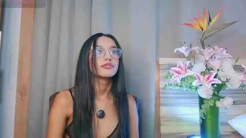 luna_valen online show from 05.10.26