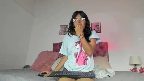 Snapshot of luna_velveth1 chatting on 03.03.26 luna_velveth1 online show from 03.03.26