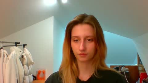 L U N A  online show from 12.13.24