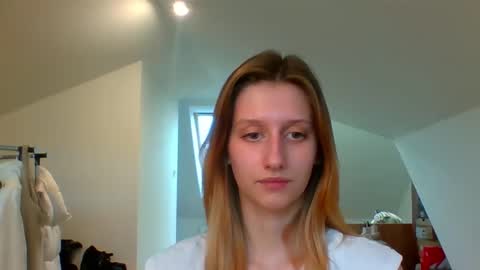 L U N A  online show from 12.30.24