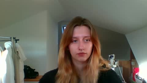 L U N A  online show from 01.02.25