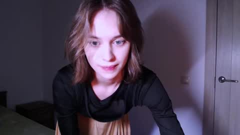 Luna online show from 01.15.25
