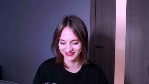 Luna online show from 02.28.25