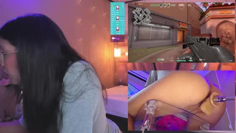 Snapshot of lunaaridi chatting on 12.17.24 Luna online show from 12.17.24