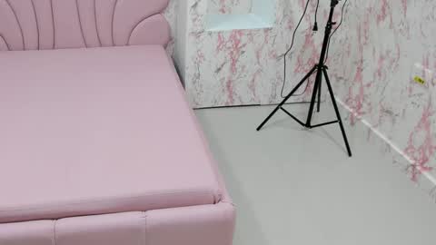 Luna Blacck  online show from 09.14.25