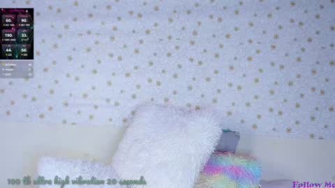 Luna online show from 01.24.25