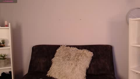 Snapshot of lunaclarxx chatting on 12.22.25 Luna Clarx online show from 12.22.25