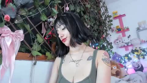 lunacristal_moon online show from 12.12.24