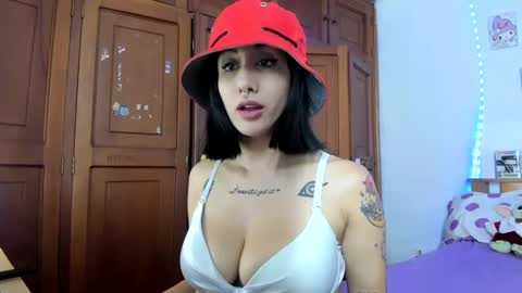 lunacristal_moon online show from 09.12.25