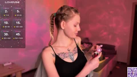 Britney online show from 10.03.25