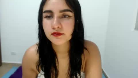 My name is luna Lovense is active my orgasms in your hands Give me more pleasure and make me cum PVT IS OPEN online show from 12.28.24