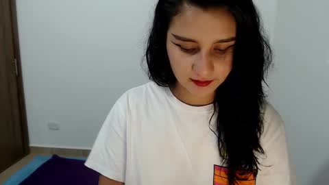 My name is luna Lovense is active my orgasms in your hands Give me more pleasure and make me cum PVT IS OPEN online show from 12.31.24
