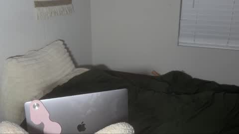 Luna Daddys Girl online show from 02.28.26