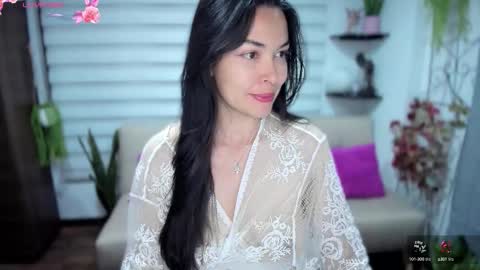 Luna online show from 09.20.25