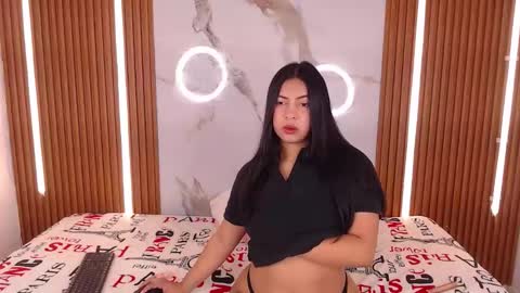 Luna  online show from 10.28.25