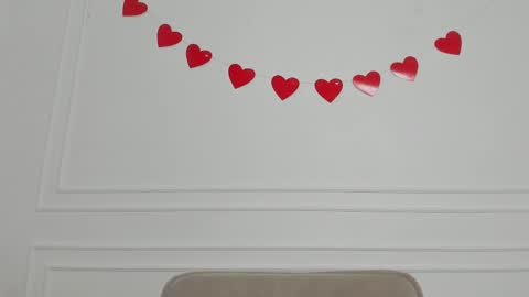 Snapshot of lunahush chatting on 02.26.26 Lana online show from 02.26.26