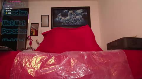 LUNA online show from 10.26.25