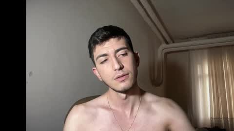 LunaPica online show from 09.17.25