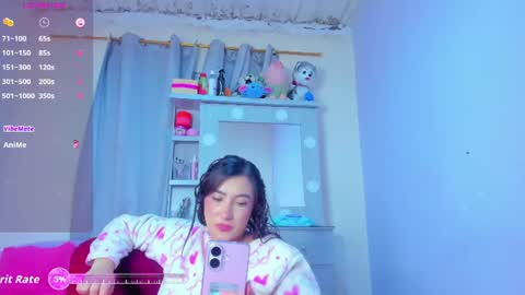 Snapshot of lunamontiel_ chatting on 06.19.26 Luna online show from 06.19.26
