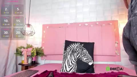 lunamorena__ online show from 01.16.26