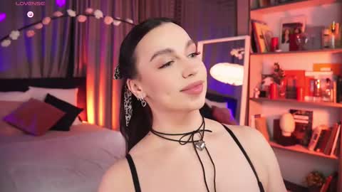 Snapshot of lunanight_ chatting on 02.23.25 Luna next streams Mon Fri Sat Sun 8pm-5am gmt0 online show from 02.23.25