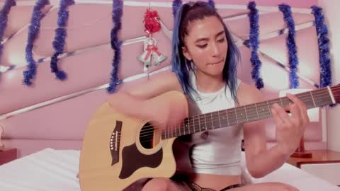 Luna Page online show from 12.27.24
