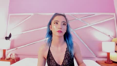 Luna Page online show from 01.25.25