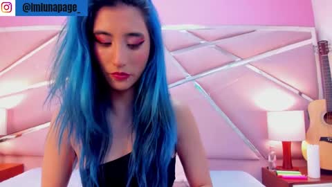 Luna Page online show from 02.20.25
